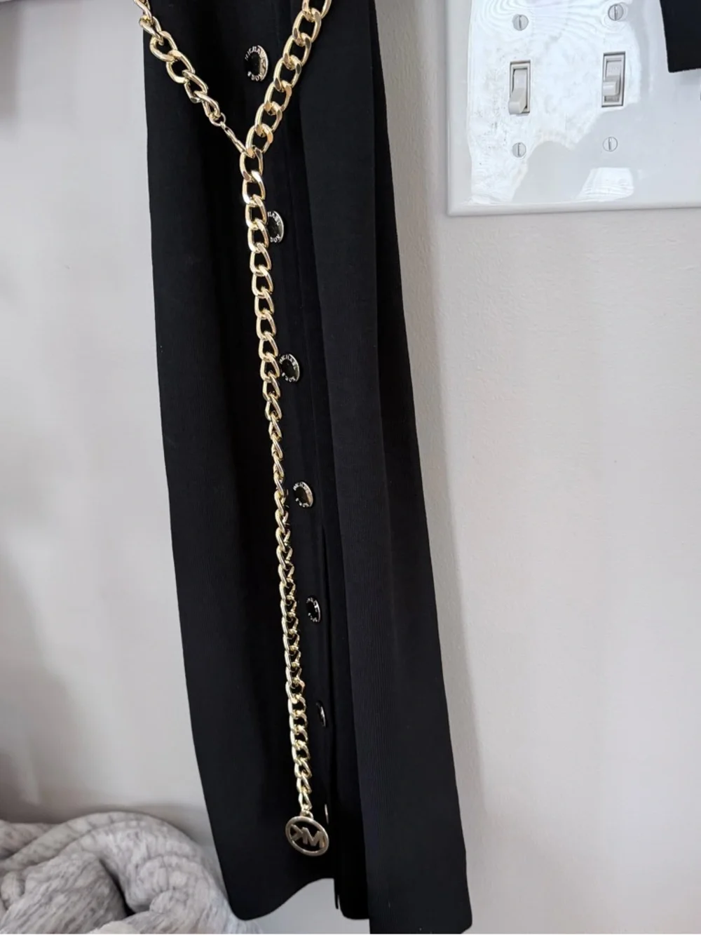 Michael KORS Stretch Viscose Gold Chain Belted Signature Black Midi Dress Medium